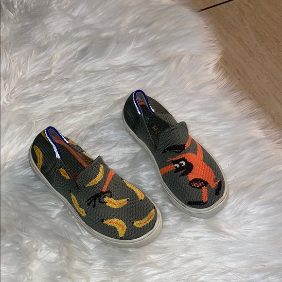 Rothy’s Kids Green Slip-On Shoes With Money and Bananas Fun Print - Picture 1 of 7